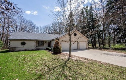 3600 Shepherd Ln, Manitowoc, WI 54220-3031