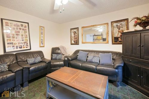 6071 Cane Xing Dr, Gainesville GA 30507-9537 exterior