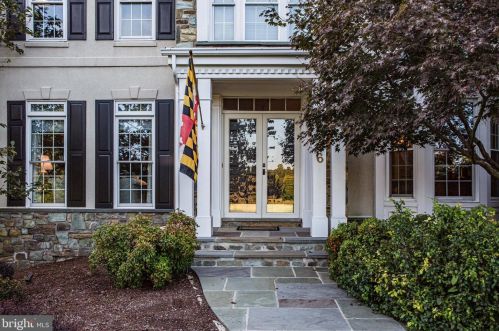 13606 Mt Prospect Dr, Rockville MD 20850-3510 exterior