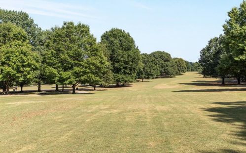 301 10th St, Atlanta GA 30318-5613 exterior