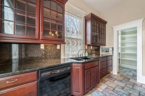 824 Briarcliff Pl, Atlanta GA 30306-3902 exterior