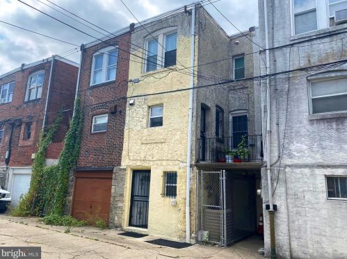 2827 Marvine St, Philadelphia PA 19140-1238 exterior