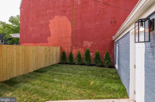 502 Randolph St, Washington DC  20011-5906 exterior