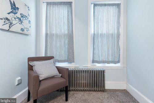 1510 10th St, Philadelphia PA 19147-6327 exterior