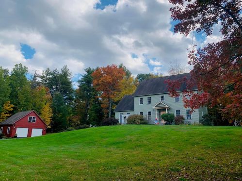 16 Shenandoah Dr, Concord NH  03301-7920 exterior