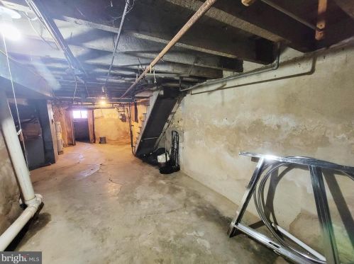 3835 Marshall St, Philadelphia PA  19140-3215 exterior