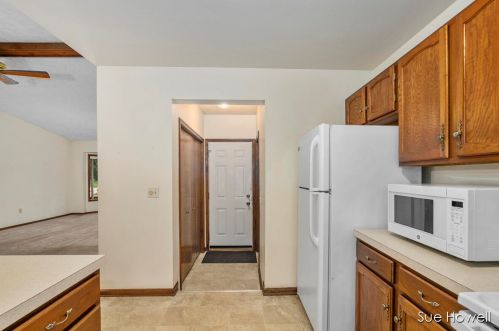 5887 Ln Casa Ct, Grand Rapids MI 49508-6295 exterior