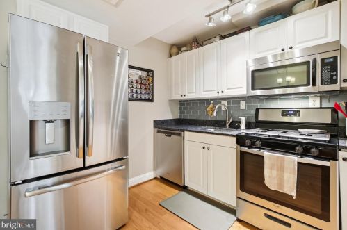 625 Alfred St, Alexandria VA  22314-1822 exterior