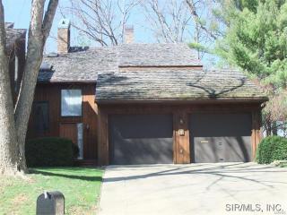 10 Tanewood Ct, Belleville, IL 62223-3948