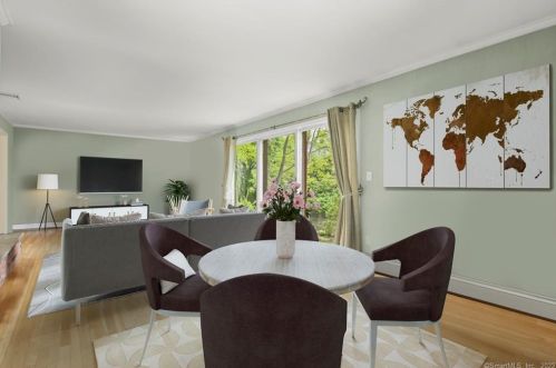 11 Angelus Dr, Greenwich CT 06831-3634 exterior