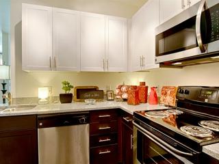 4242 Cactus Rd, Phoenix AZ  85032-7607 exterior