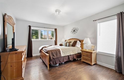 3260 95, Milwaukee WI 53222-3527 exterior