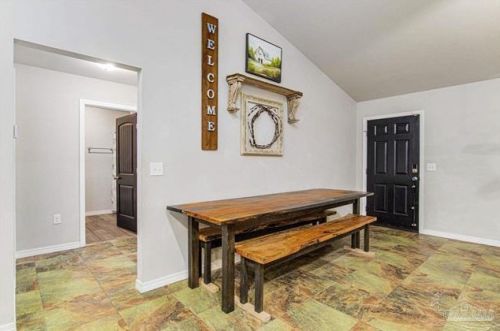 3906 Jarrett St, Milton FL  32571-2426 exterior