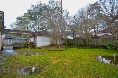 5611 Kiowa Timbers Dr, Humble TX 77346-1929 exterior