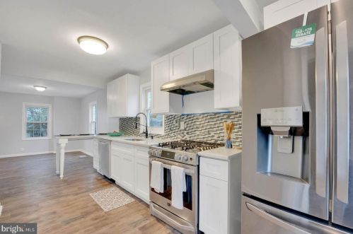 101 Clover Ave, Trenton, NJ 08638-3615