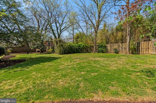 1835 Upshur St, Washington DC 20011-5351 exterior