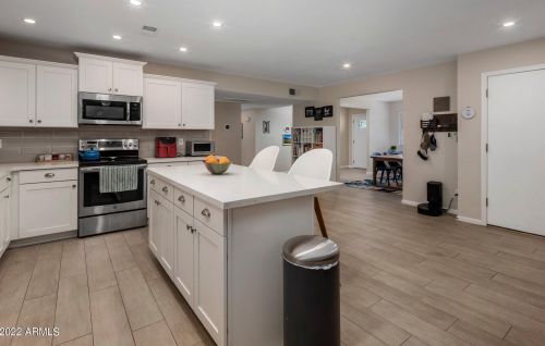 1314 Shannon St, Chandler AZ 85226-5872 exterior