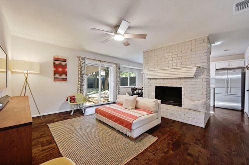 1629 Chippeway Ln, Austin TX  78745-3722 exterior