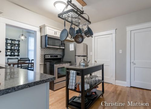 1849 Cherry St, Meskegon MI  49441-1013 exterior