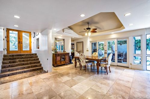 3017 Alapali Pl, Honolulu, HI 96815-4711