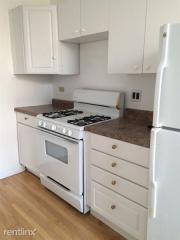 2052 Estes Ave, Chicago IL  60645-2404 exterior