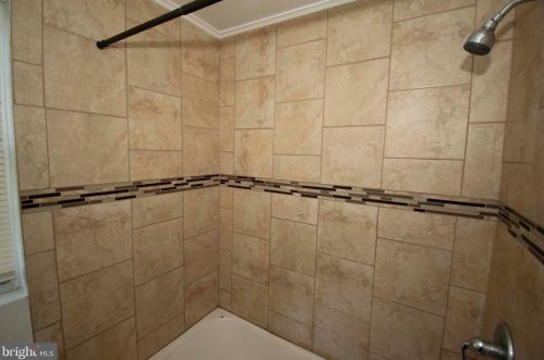 307 Elkinton Ave, Chester PA 19013-5027 exterior