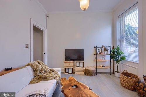 531 King St, Lancaster PA 17602-3011 exterior