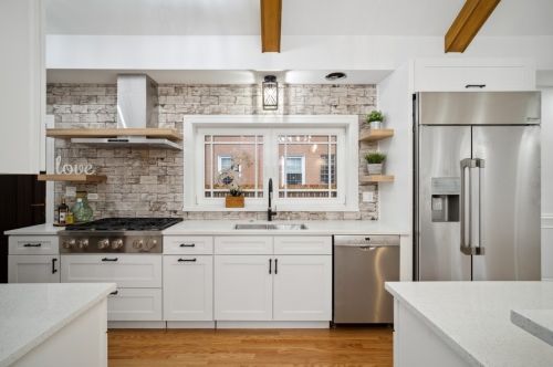 6300 Leroy Ave, Chicago IL  60646-4814 exterior