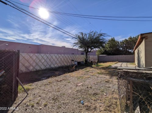 4225 Cavalier Dr, Phoenix AZ 85017-1727 exterior