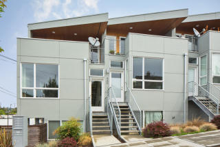 1730 22nd Ave, Seattle, WA 98122-2981