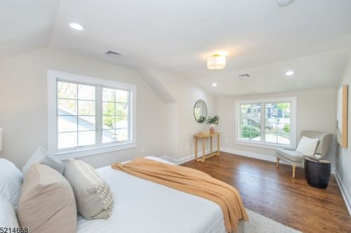 18 Kensington Ter, Maplewood NJ  07040-1323 exterior