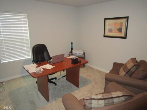 3736 Pebble St, Lithonia GA exterior