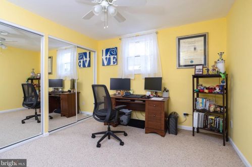 202 Daly St, Philadelphia PA 19148-3329 exterior