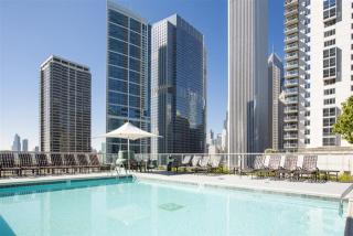 400 South Water St, Chicago IL  60601-4021 exterior