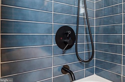 439 Newcomb St, Washington DC  20032-2650 exterior