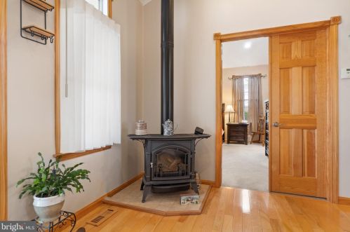 384 Chrome Rd, Rising Sun MD 21911-1712 exterior