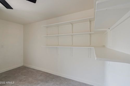 18025 31st Dr, Phoenix AZ  85053-1601 exterior