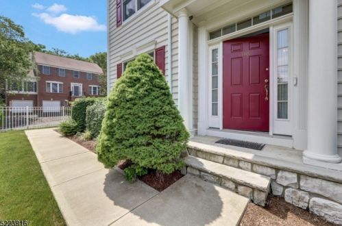 118 Independence Trl, Paterson NJ 07512-2808 exterior