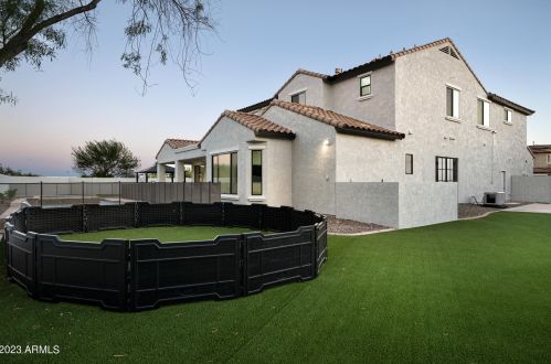 26917 15th Dr, Phoenix AZ  85085-6316 exterior