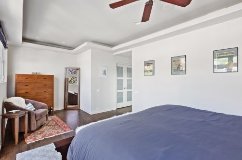 3711 Hermitage Ave, Chicago IL 60613-3509 exterior