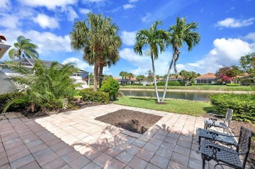 4058 Los Altos Ct, Naples FL 34109-1301 exterior