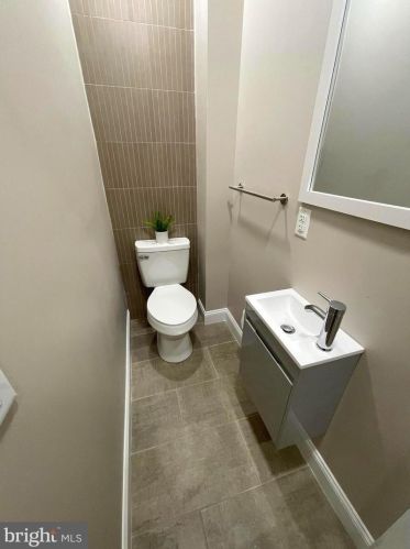 7112 Keystone St, Philadelphia PA  19135-1405 exterior