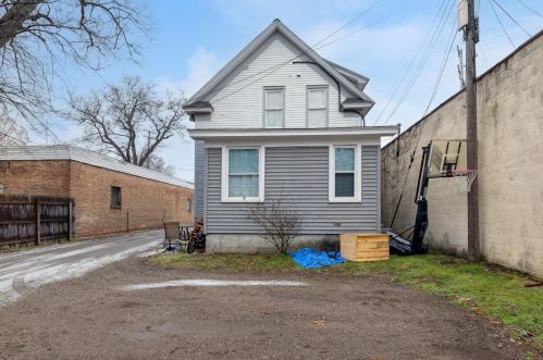 1936 Portage St, Kalamazoo MI 49001-5153 exterior