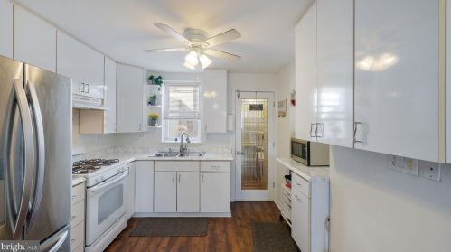 2440 Lawrence St, Philadelphia PA 19120-2807 exterior