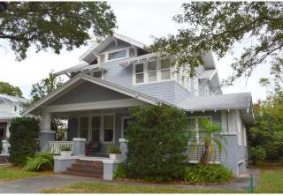 720 Fielding Ave, Tampa, FL 33606-2724