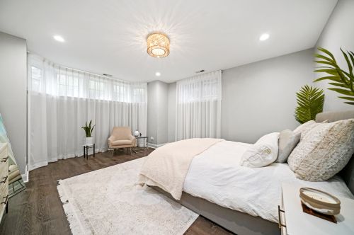 3753 Tripp Ave, Chicago IL 60803-1832 exterior