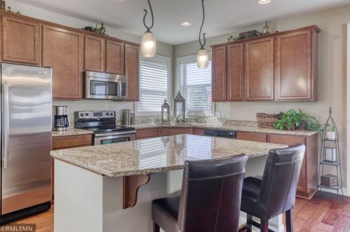 11724 Ivywood Trl, Saint Paul MN 55129-7758 exterior