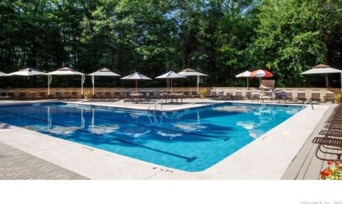 374 Trailsend Dr, Torrington CT 06790-2246 exterior