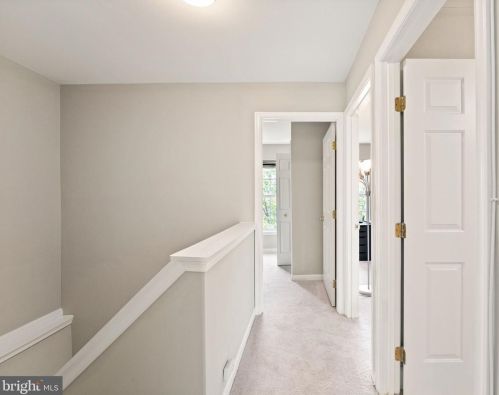 106 Ingle Pl, Alexandria VA 22304-7600 exterior