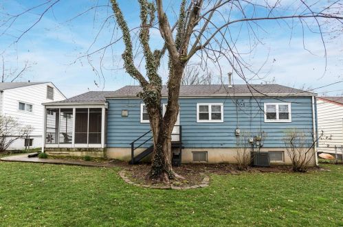 6413 Kingsway Dr, Saint Louis MO 63123-1529 exterior